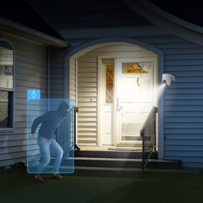 EZVIZ HB8C 4K con panel solar y visión nocturna